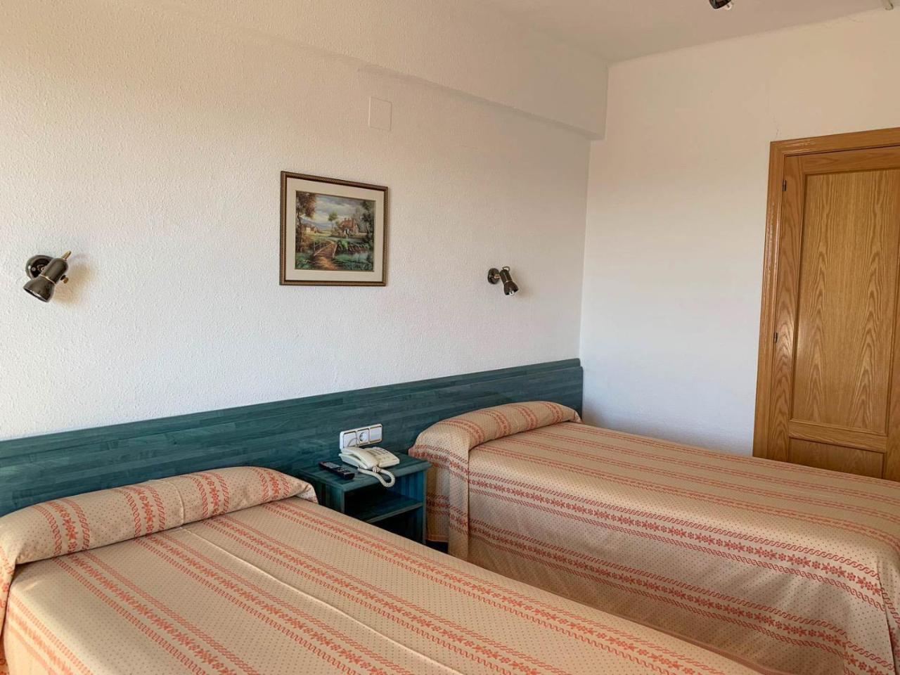 Hotel Pepa Villafranca de Ebro 외부 사진